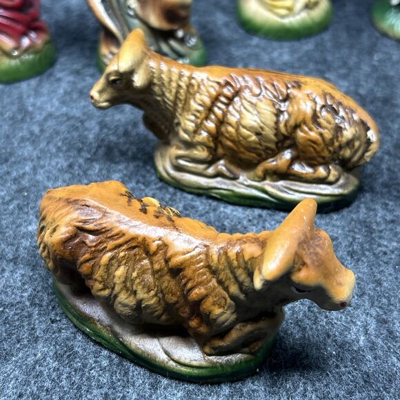 Vintage 11pc Nativity Figurines Made in Japan Old Paper Mache Christmas Set - Picture 11 of 15